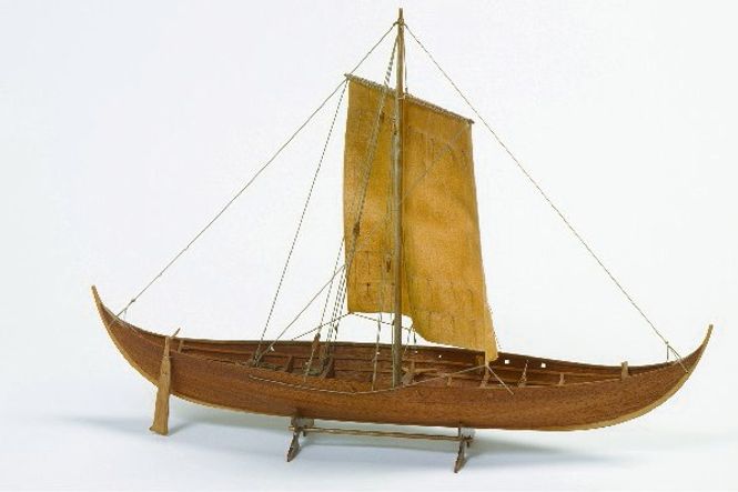 Hovedbilde Billing Boats 01-00-0703 1:25 Roar Ege