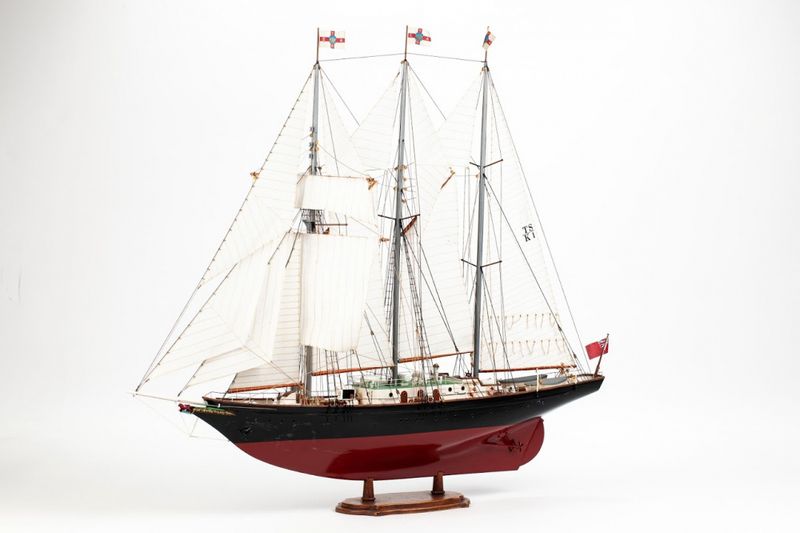 Billing Boats 01-00-0706 1:75 Sir Winston Churchill