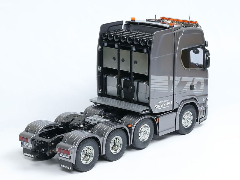 Tamiya 56376 SCANIA 8X4/4 PAINTED GUN METAL
