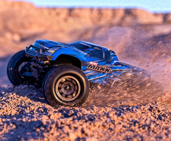 Traxxas 1071541 Mini MAXX RTR TQ BL-2s Blue USB-C Charger / 2s L